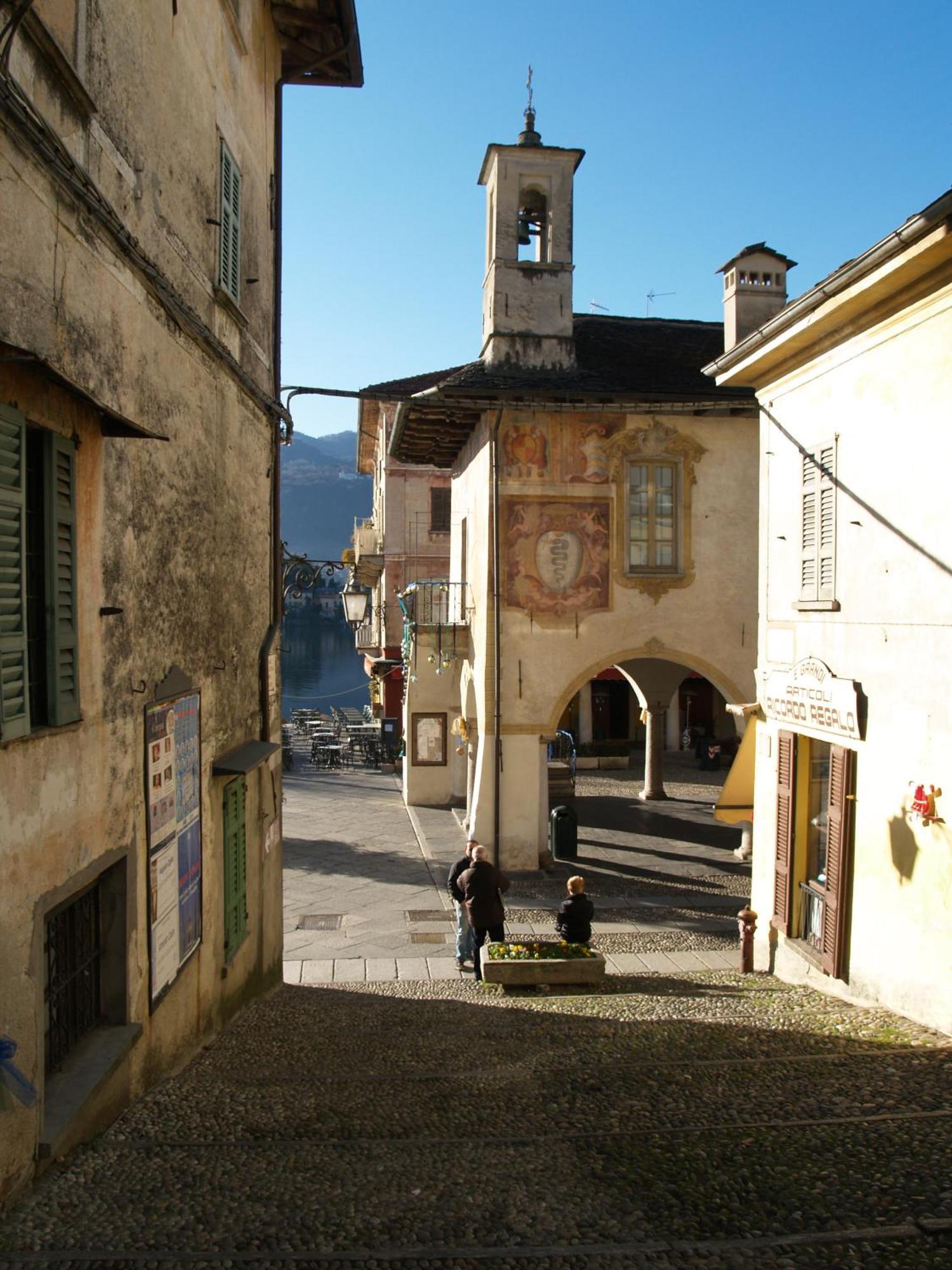 -Ortaflats- Appartamento Belvedere Orta San Giulio Exterior photo