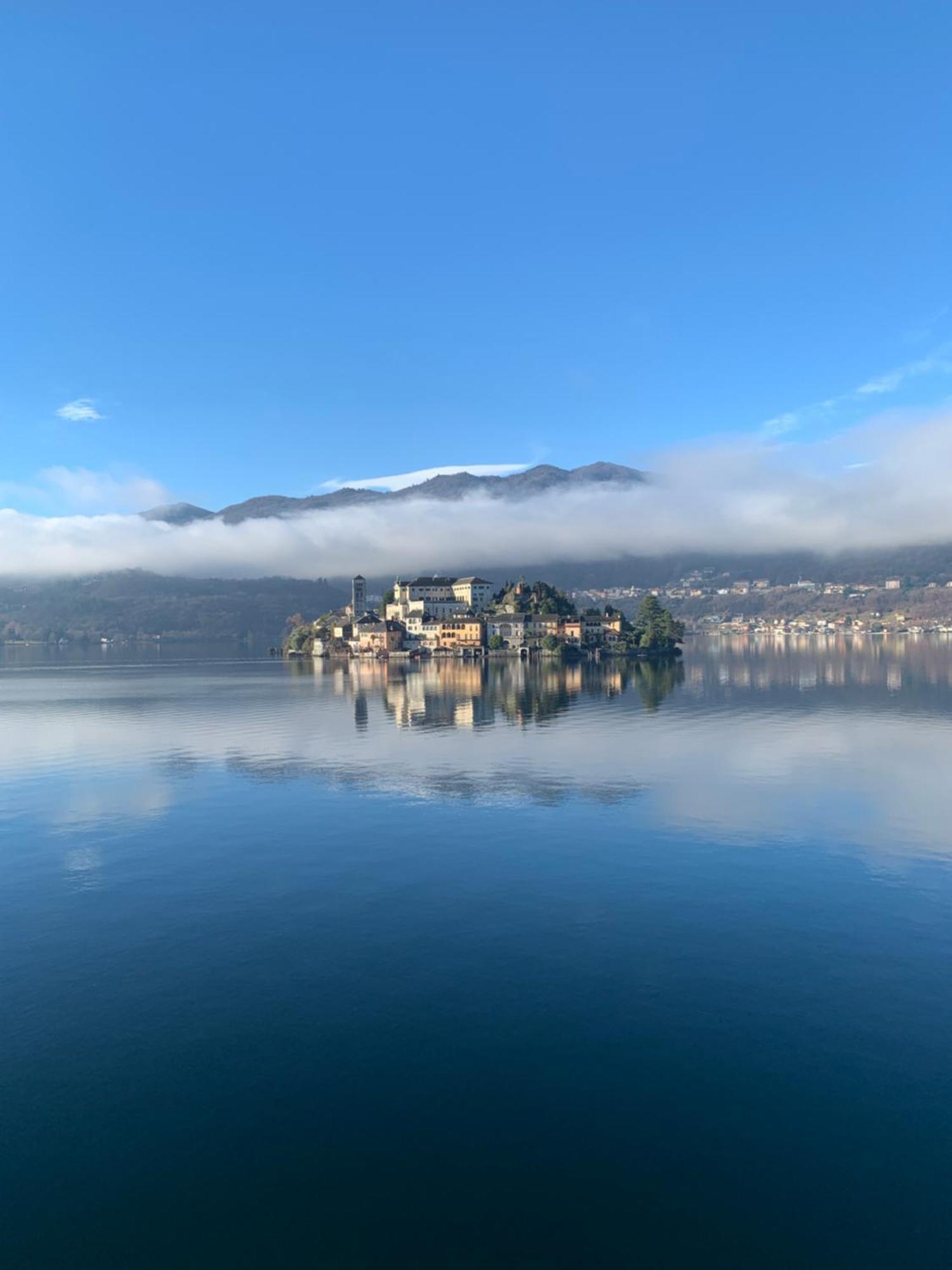 -Ortaflats- Appartamento Belvedere Orta San Giulio Exterior photo