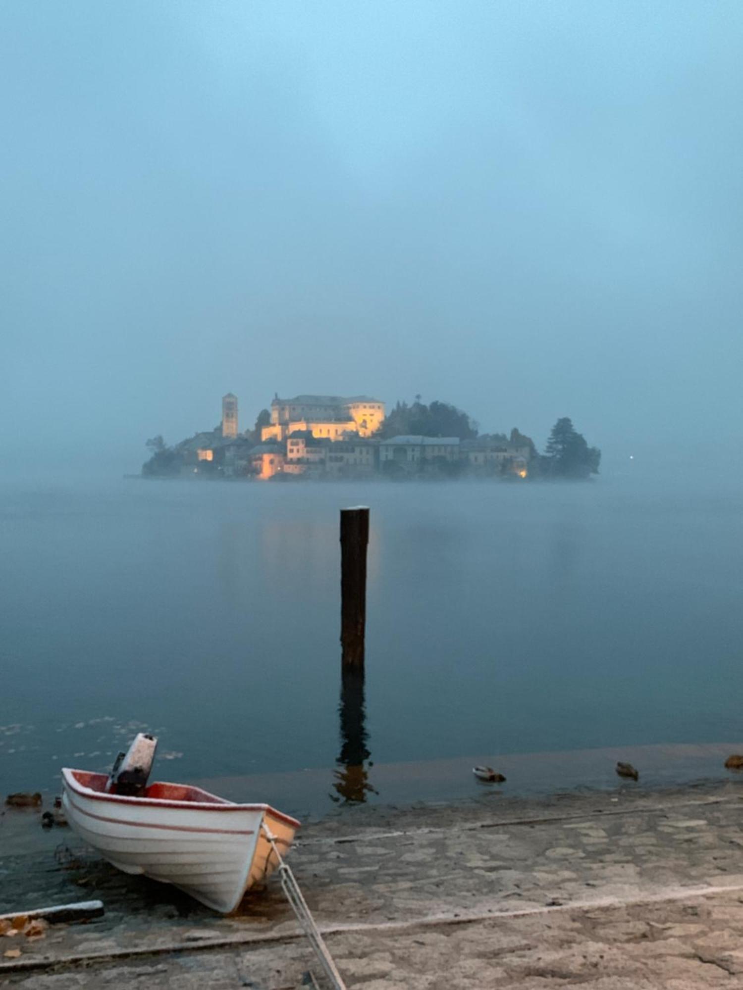 -Ortaflats- Appartamento Belvedere Orta San Giulio Exterior photo